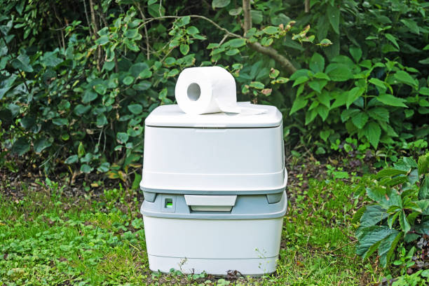 Best Portable toilet rental cost  in Maple Lake, MN
